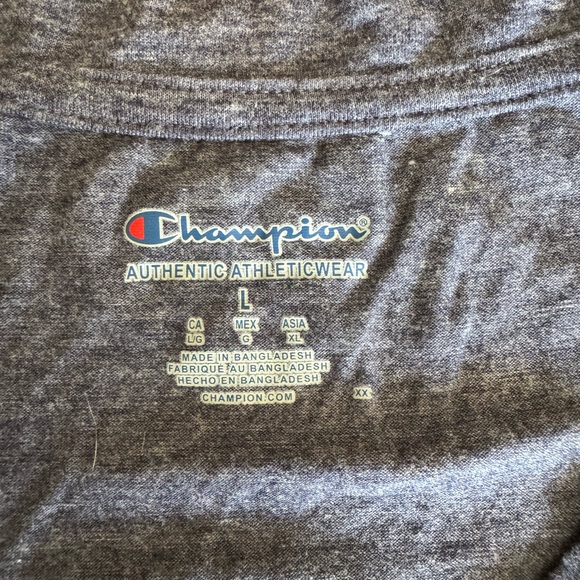 Lot of Women’s Auburn T-Shirts - Picture 8 of 8